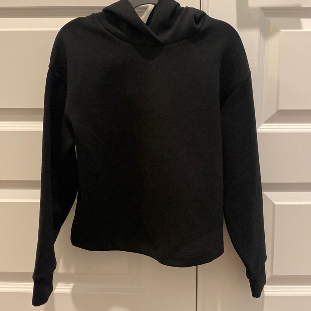 Girls Uniqulo Hoodie